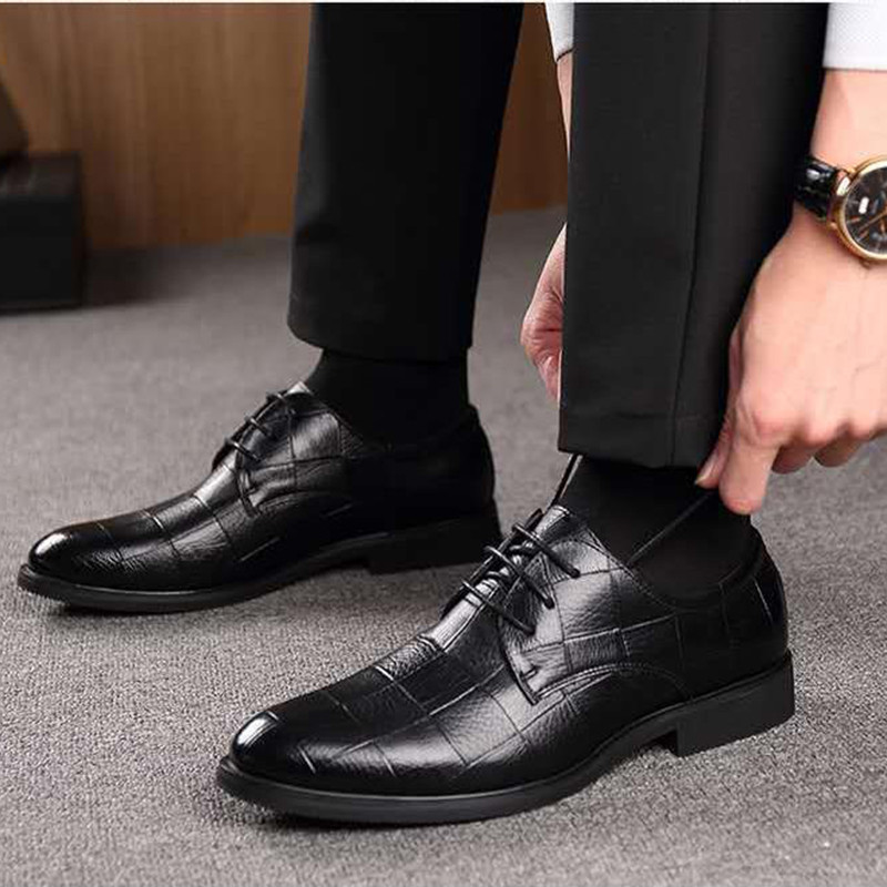 Elegantne muške cipele za vjenčanice Muške kožne ležerne prozračne oksfordske cipele s petom Poslovne društvene cipele Muške svečane cipele