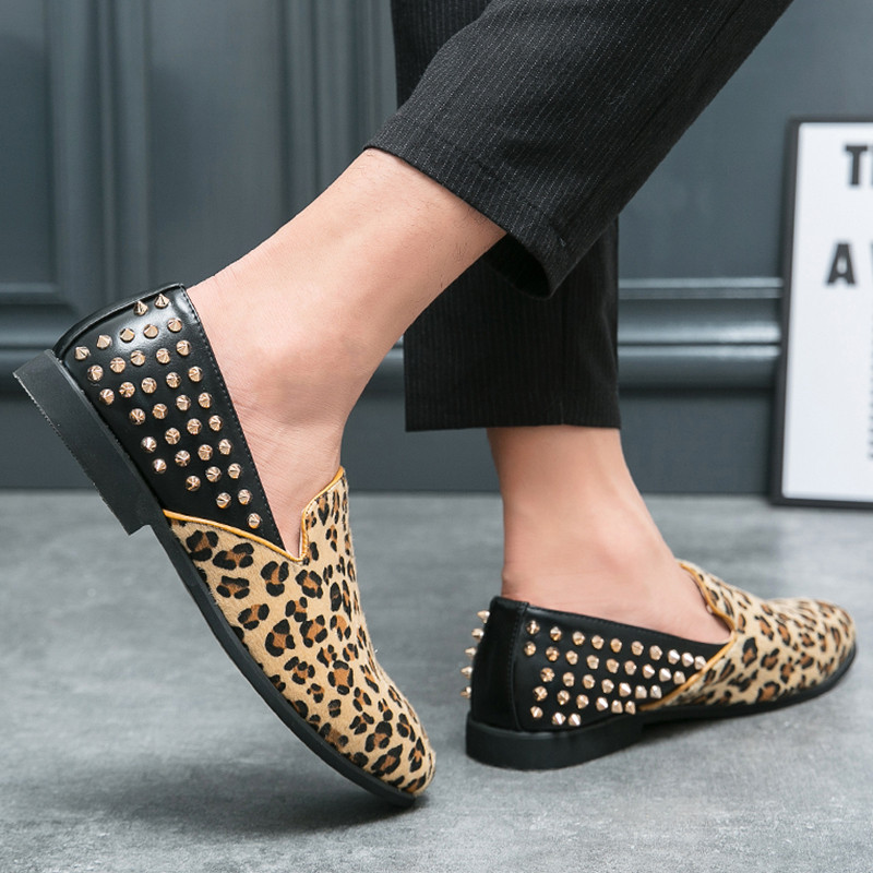 Muške mokasine Leopard cipele za čamce Dizajn zakovica od PU kože visoke kvalitete, udobne personalizirane modne cipele za vožnju, velika veličina 38-48