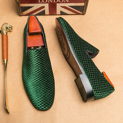 Nove muške mokasine s crvenim potplatom Flock poslovne vjenčane cipele za muškarce Ručno izrađene svečane cipele veličine 38-47 Muške cipele