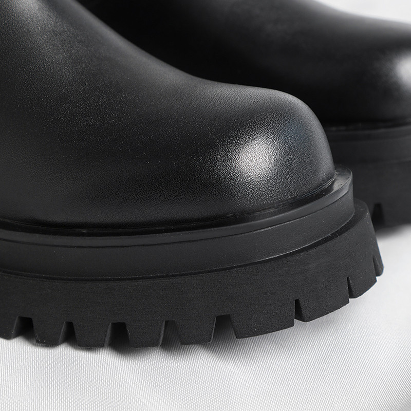 Cizme pentru bărbați la modă de înaltă calitate Cizme negre la modă ocazional în stil britanic Cizme chelsea cu fundul gros și mijlocii mărime mare 38-45