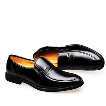 Британски стил Прилични меки кожени обувки Мъжки обувки 2023 Есенни бизнес официални рокли Обувки Елегантен костюм Офис обувки