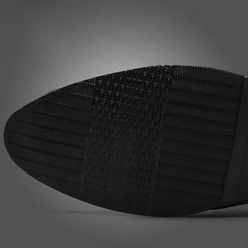 2022. Muške kožne cipele Proljeće Nova moda Svijetla poslovna svečana obuća Udobne prozračne muške cipele velikih veličina