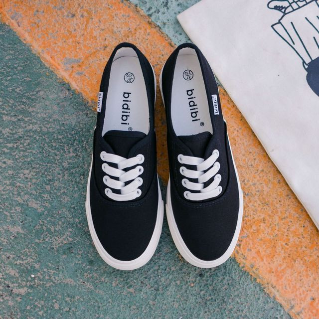 Drobiniai batai Laisvalaikio platforma Vulkanizuoti batai Sportiniai bateliai Plokščios burnos pavasaris ruduo Aukštos kokybės madingi balti juodi 35-40 dydis