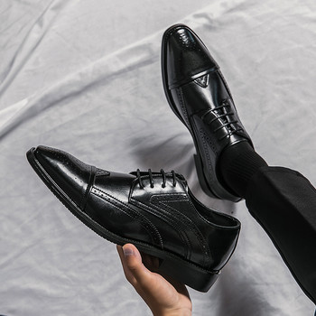 Мъжки кожени обувки Brock Carving Dress Бизнес офис обувки Мъжки обувки за дерби за сватбено тържество Остри ретро черни обувки Оксфорд