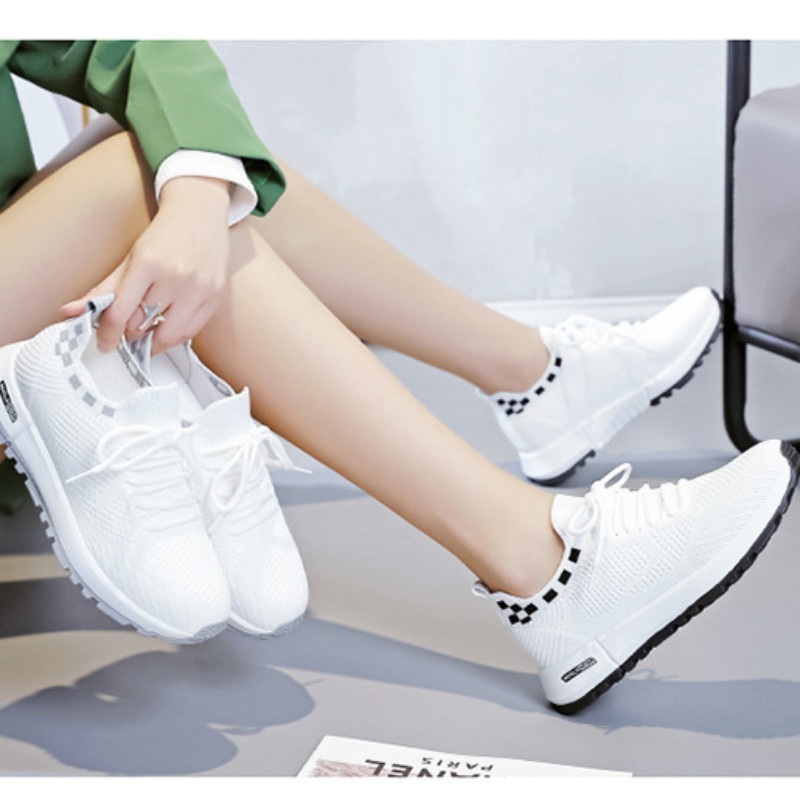 Pantofi vulcanizați pentru femei Pantofi casual pentru femei ultra ușori Pantofi respirabili pentru femei tricotat Noua modă Pantofi eleganti pentru femei