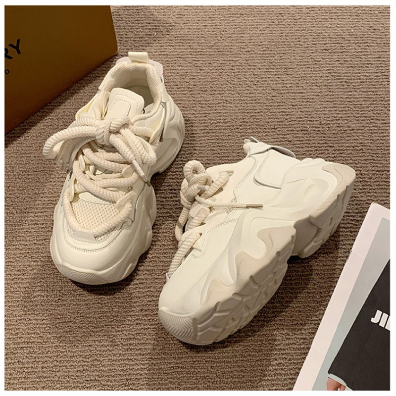 2023 tavaszi és őszi új divat, kerek fejű, színes, alkalmi női sportcipők Sokoldalú és légáteresztő egyszemélyes cipők