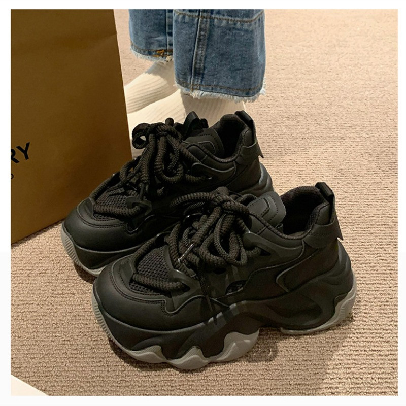 2023 tavaszi és őszi új divat, kerek fejű, színes, alkalmi női sportcipők Sokoldalú és légáteresztő egyszemélyes cipők