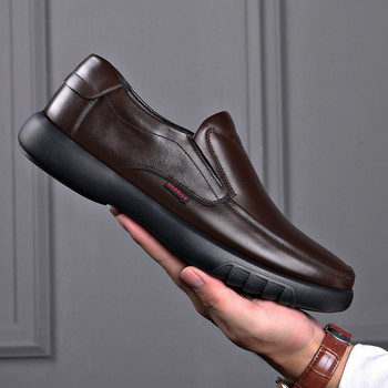 Мъжки есенни 2022 г. Обичайни кожени обувки Ежедневни бизнес обувки Кожени обувки с мека подметка Мъжки модни кожени обувки Мъжки обувки
