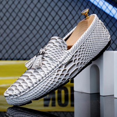 Dizajnerske muške mokasine Modne mokasine Cipele za vožnju s resicama Velika veličina 38-47 Muške kožne cipele za slobodno vrijeme Mokasinke za vjenčanje Muške