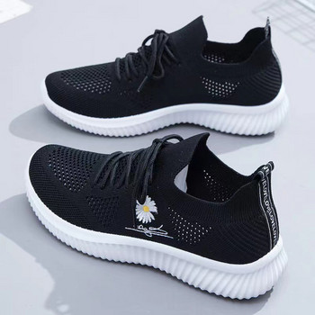 Wnfsy Woman Mesh Vulcanized Sneakers Пролетни дамски дишащи спортни обувки за бягане Flats Walking Anti-slip Shoes Zapatillas