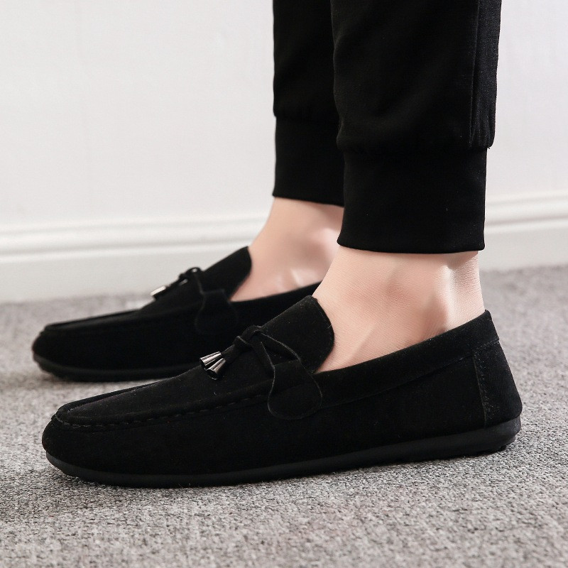 Kaubamärk Suede Meeste Lamedad kingad Uued Meeste vabaajajalatsid High Versatile Trend Meeste Loafers Moccasin Sõidukingad Zapatillas Hombre