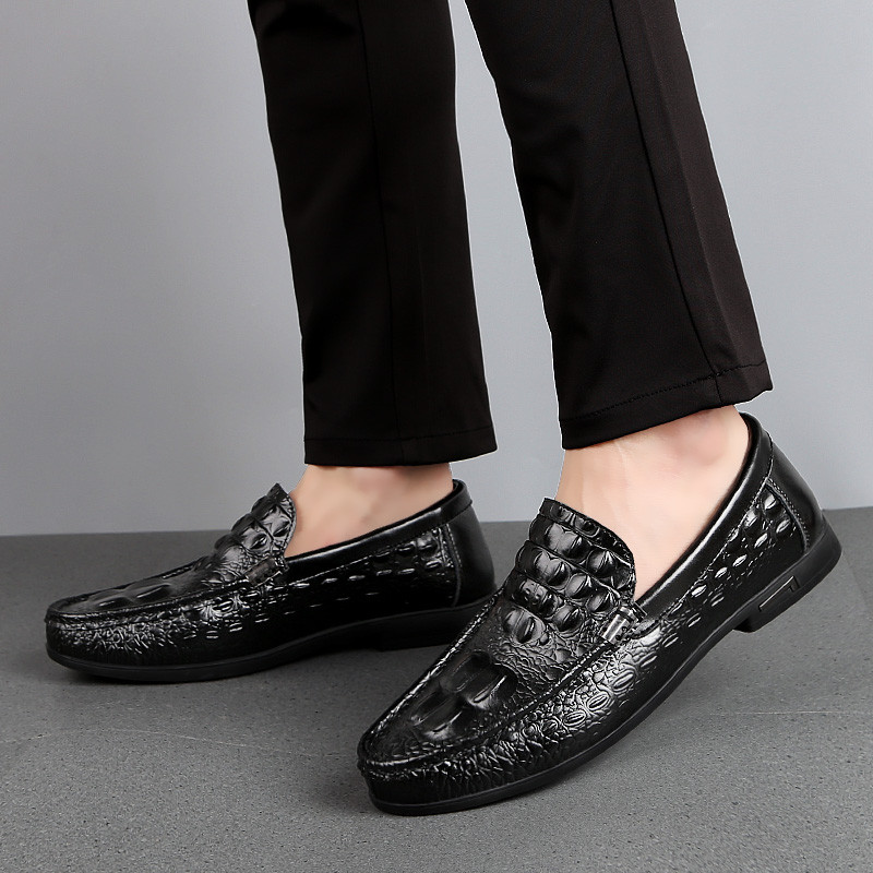 Bărbați rochie neagră Mocasini cu model de crocodil Slip-on de înaltă calitate Pantofi formali de afaceri eleganti Mocasini casual pentru bărbați