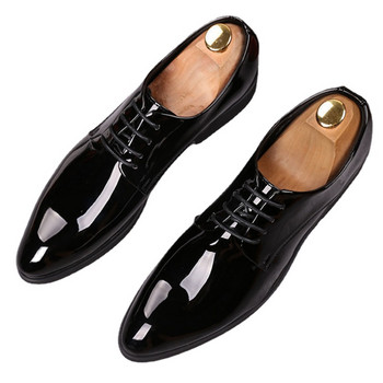 2023 Бизнес официални кожени обувки Ежедневни ярки кожени мъжки обувки Hundred Match Suit Groom Сватбени обувки Голям размер D1057