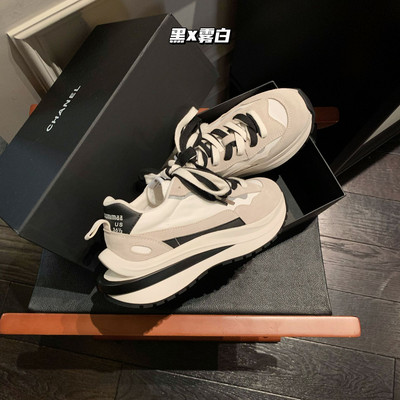 2023 m. prekės ženklo dizaino kulkšnies batai moterims, juodi odiniai platforminiai batai, moteriški stambūs aukštakulniai, moteriški „Chelsea“ batai