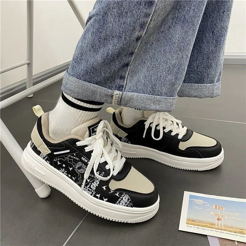 Crne tenisice Maogu Ženska proljetna sportska obuća 2023. Modna vulkanizirana cipela na vezanje Luksuzne prozračne kožne tenisice za trčanje