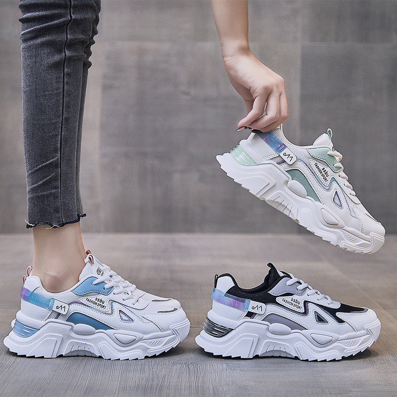 Pantofi de damă 2022, de primăvară, de lux, cu plasă, pantofi sport respirabili, albi, pantofi vulcanizati pentru alergare cu platformă