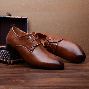 Горещи 2022 г. Мъжки бизнес официални рокли обувки Oxford Мъжки обувки от PU кожа с връзки и остри пръсти Мъжки обувки в британски стил Кафяво Черни