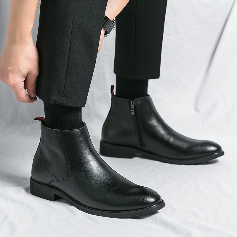 Zimske čizme Muške crne klasične čizme s patentnim zatvaračem Chelsea čizme Gležnjače Na špic Niska peta Debeli potplat Poslovne čizme Vel. 37-45 novo