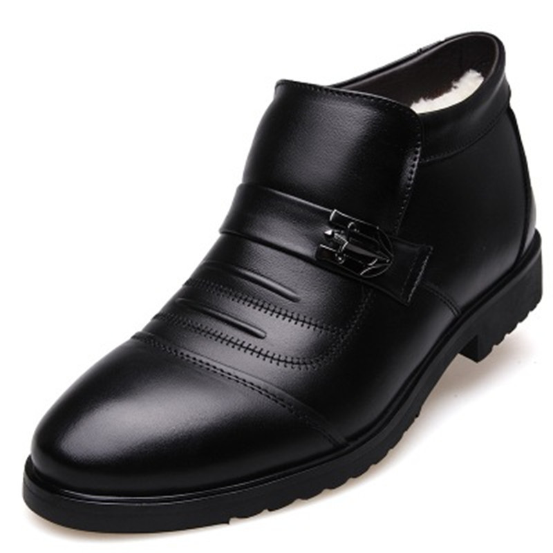 2023 Nove zimske čizme od prave kože Muške zimske cipele Tople cipele od kravlje kože Plišane crne Chelsea čizme Muške čizme do gležnja