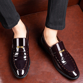 Лачени мъжки обувки Slip On Oxfords за мъжки сватбени партита Офис работни обувки Плюс размер Класически бизнес ежедневни модни обувки