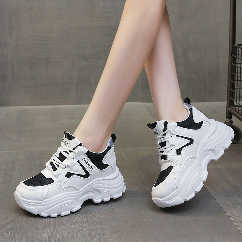 Pantofi cu tocuri ascunse de culoare amestecată pentru femei, plasă respirabilă, care crește înălțimea, pantofi vulcanizați, pantofi sport cu șireturi, cu platformă