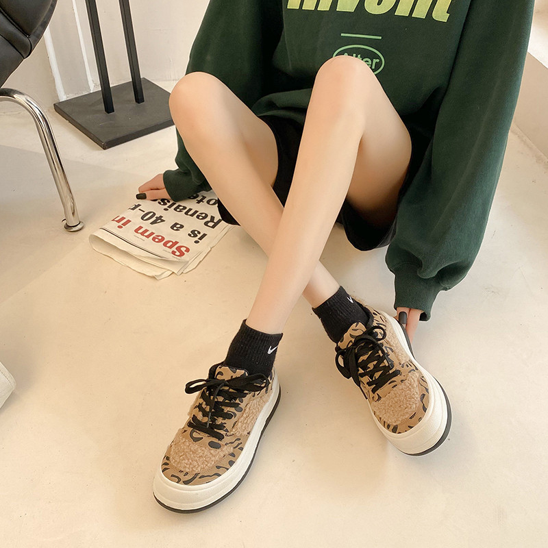 Nove platnene cipele s printom, ležerne tenisice za klizanje, zimske cipele s plitkom platformom, vulkanizirane cipele, ženske Zapatillas de Deporte 2022.