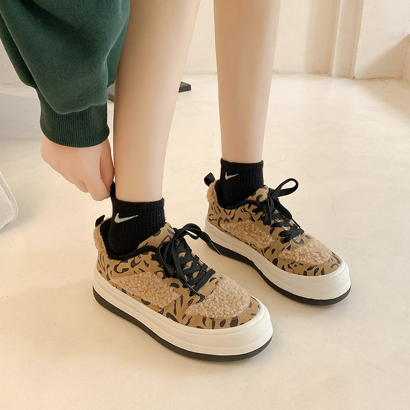 Nove platnene cipele s printom, ležerne tenisice za klizanje, zimske cipele s plitkom platformom, vulkanizirane cipele, ženske Zapatillas de Deporte 2022.