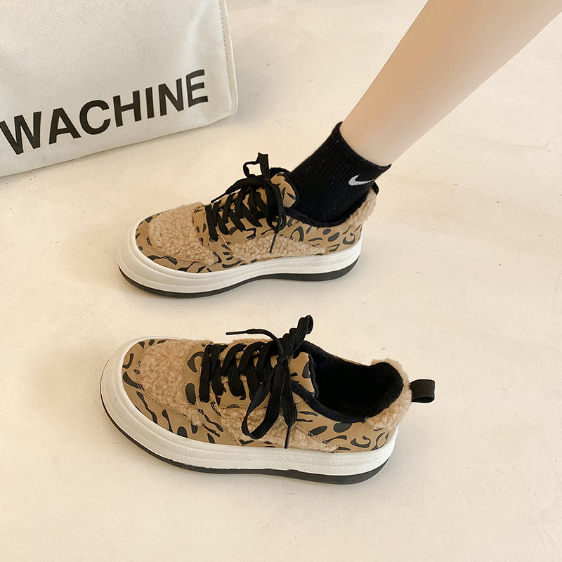 Nove platnene cipele s printom, ležerne tenisice za klizanje, zimske cipele s plitkom platformom, vulkanizirane cipele, ženske Zapatillas de Deporte 2022.