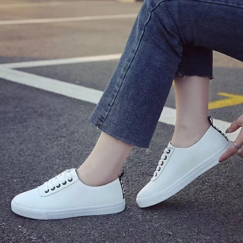 Γυναικεία Αθλητικά Παπούτσια Δερμάτινα Παπούτσια Ανοιξιάτικη τάση Casual Flats Γυναικεία Νέα Μόδα Comfort Λευκά Βουλκανιζέ Παπούτσια Πλατφόρμας