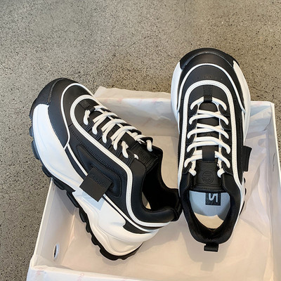 Νέα μόδα χοντρά αθλητικά παπούτσια Γυναικεία Wedge Platform για Γυναικεία παπούτσια που αναπνέουν καθημερινά αθλητικά παπούτσια Γυναικεία κορδόνια Zapatos Mujer