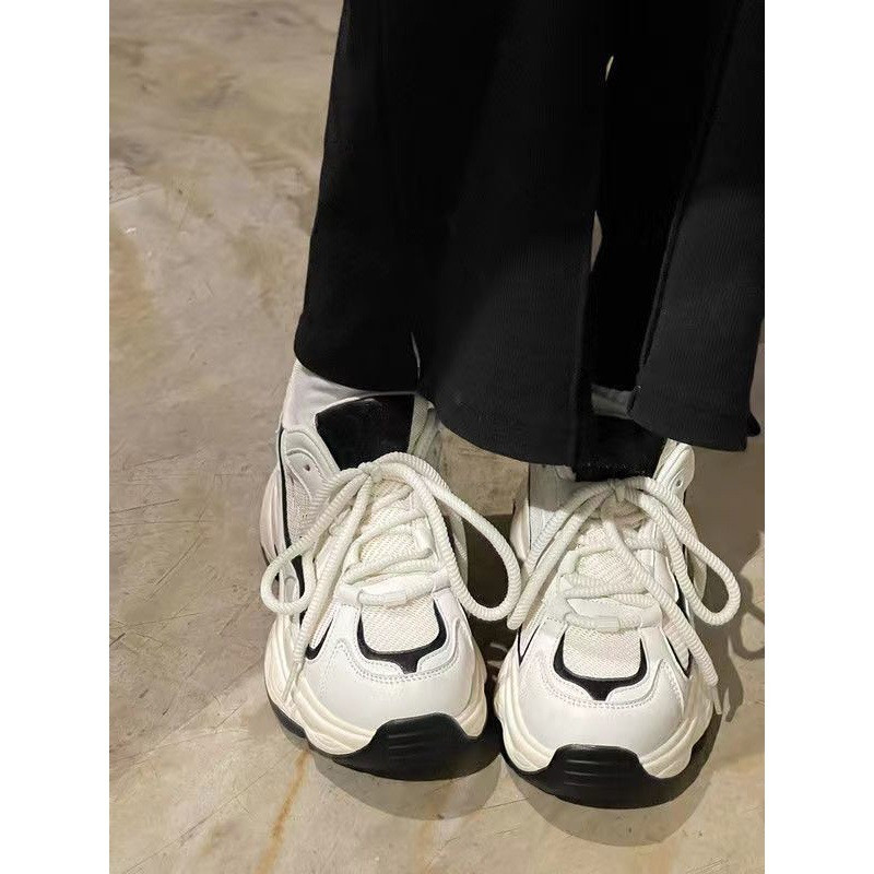 Ρετρό Παλιά Παλιά Γυναικεία Παλίρροια 2023 Νέο Καλοκαιρινό Σχέδιο Παντός αγώνα Χοντρό σόλα Αθλητισμός και αναψυχή