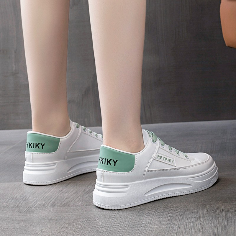 Divat női cipők fehér tornacipők vulkanizált cipők divatos futócipők fűzős kényelmes alkalmi cipők kültéri sportcipők