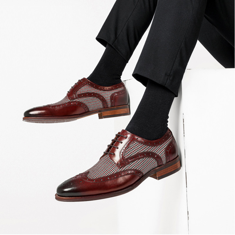 Ανδρικά ρετρό καμβάς PU δερμάτινα σκαλιστά μυτερά κορδόνια επάνω Oxfords Φόρεμα Brogues Wedding Business Platform Παπούτσια Ανδρικά παπούτσια φορέματος