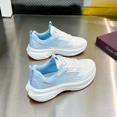 Versiunea coreeană a pantofilor pentru femei cu țesut zburător, vara 2023, pantofi sport noi pentru studenți, pantofi casual respirabili pentru alergare