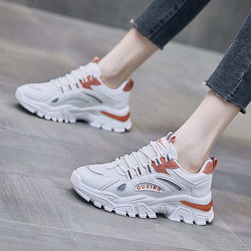 Moteriški bėgimo bateliai 2022 m. pavasario madingi, balti sportbačiai, moteriški teniso, kvėpuojantys, patogūs treniruokliai, vulkanizuoti batai