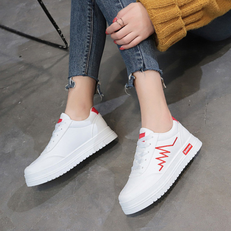 Pantofi Albi pentru Femei Pantofi Tenisi Moda Primavara Sport Casual Running Pantofi Vulcanizati Pantofi Femei Flats Tenis Zapatos De Mujer