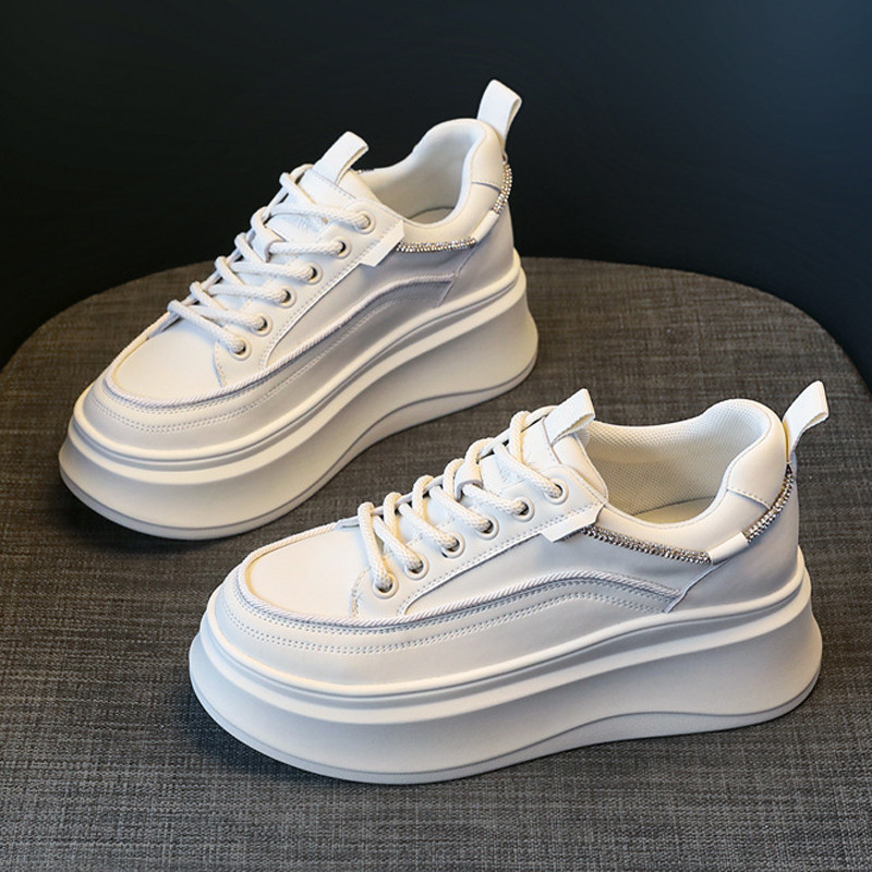 Pantofi noi, albi, mici, cu talpă groasă, Campus Tocuri înalte, de primăvară și toamnă, pantofi pentru tătic, pantofi de damă