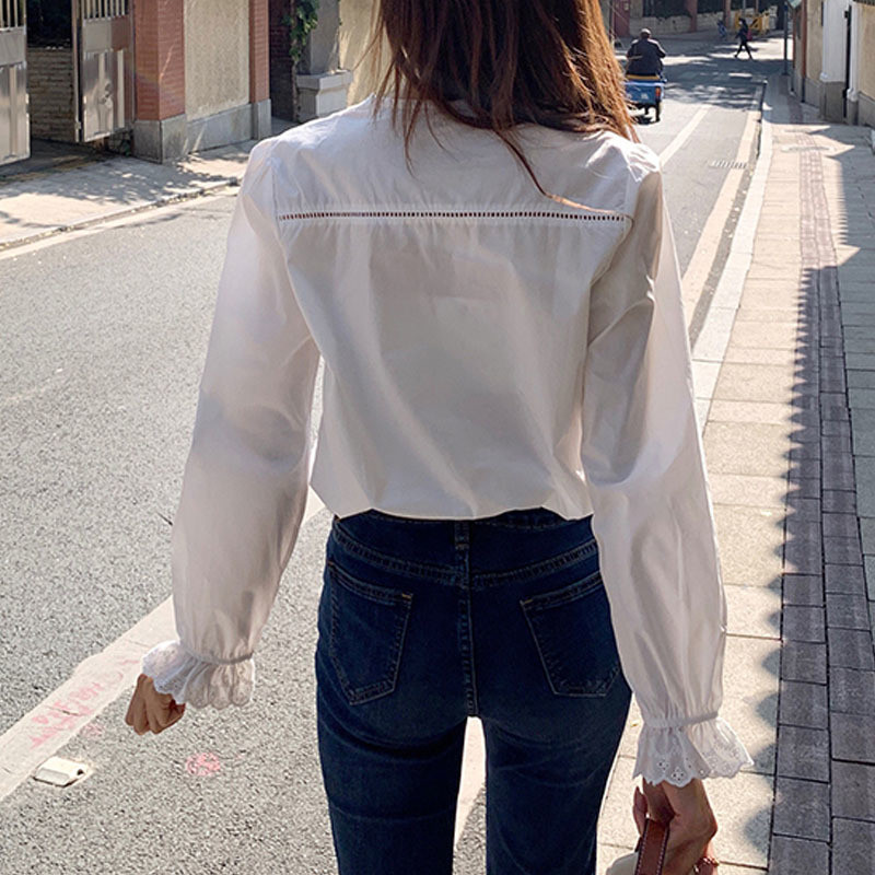 Proljetna čipkana bluza s V-izrezom Ženska nova plisirana bijela košulja Opuštena ženska košulja s volanima, pamučna majica dugih rukava, ženska 13157