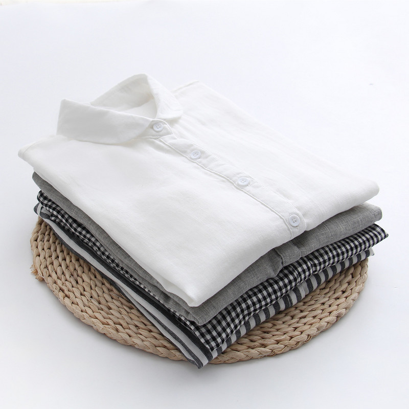 Jauni, preppy stiliaus moteriški marškiniai, odai malonūs Minkšti ilgomis rankovėmis apykakle su viena krūtine medvilniniai viršutiniai moteriški palaidinė