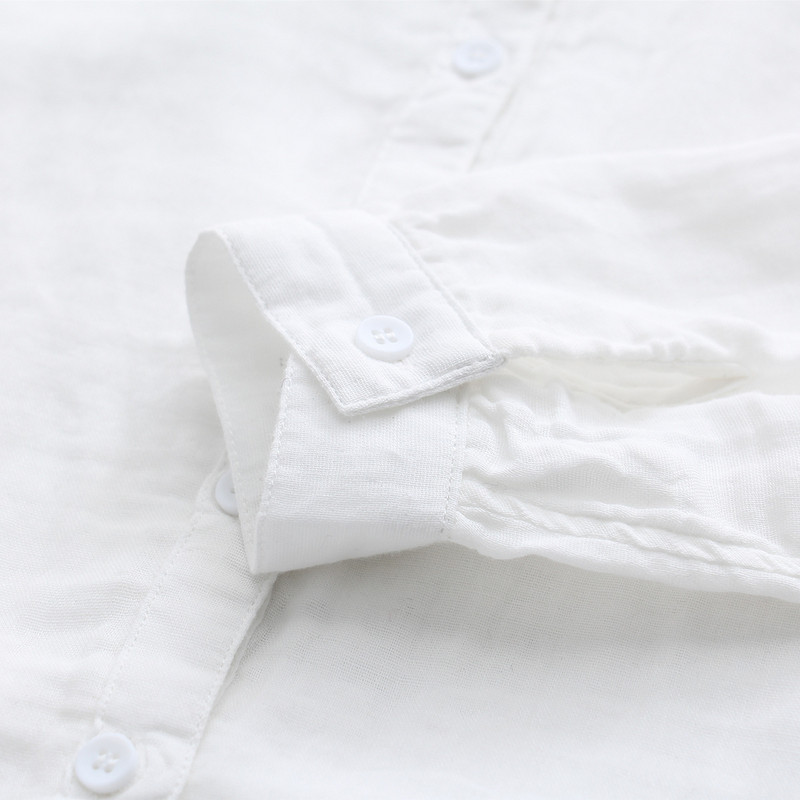 Jauni, preppy stiliaus moteriški marškiniai, odai malonūs Minkšti ilgomis rankovėmis apykakle su viena krūtine medvilniniai viršutiniai moteriški palaidinė