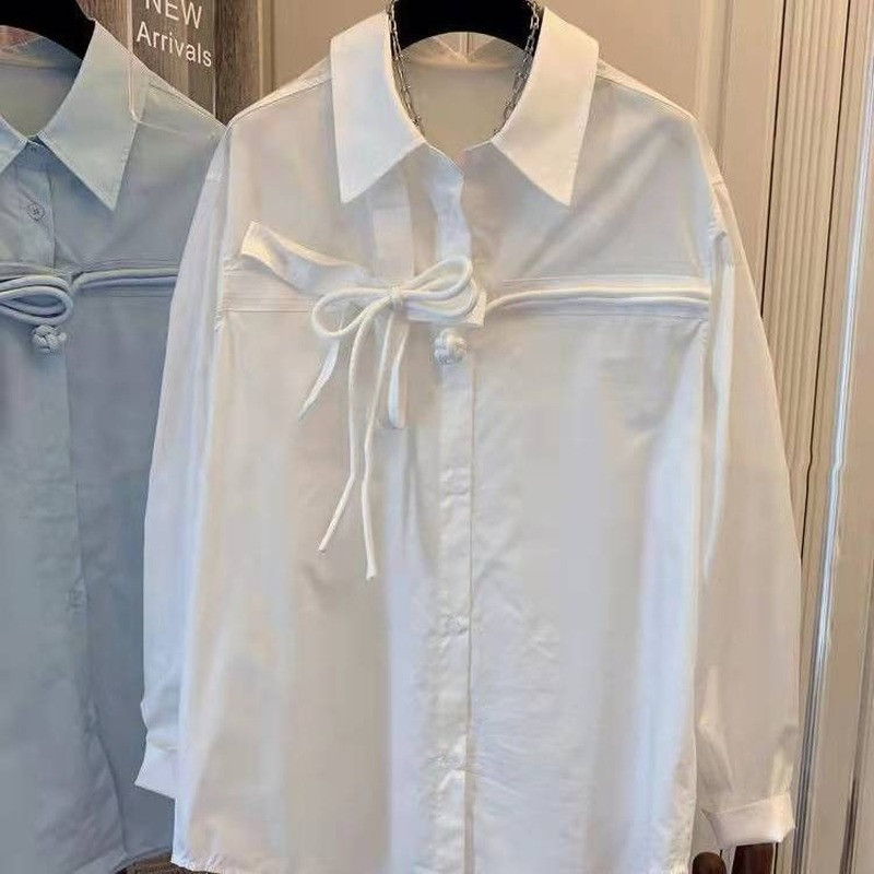 Košulja s mašnom Ženska 2022. Proljeće Jesen Originalni dizajn Chic dugih rukava na preklop Bijela plava bluza Ženske modne majice Dropshipping