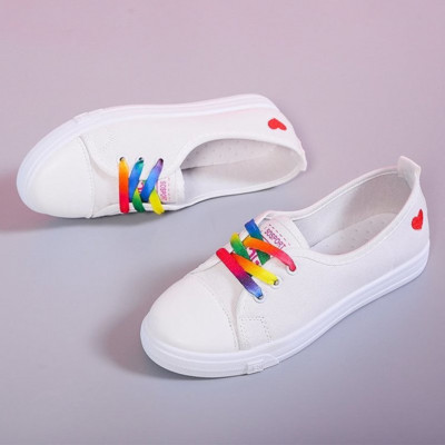 Ženske ležerne ravne cipele za 2023. Nove ljetne bijele tenisice Modni trend Crno-bijele ravne cipele Omladinska kampus djevojka s plitkim ustima