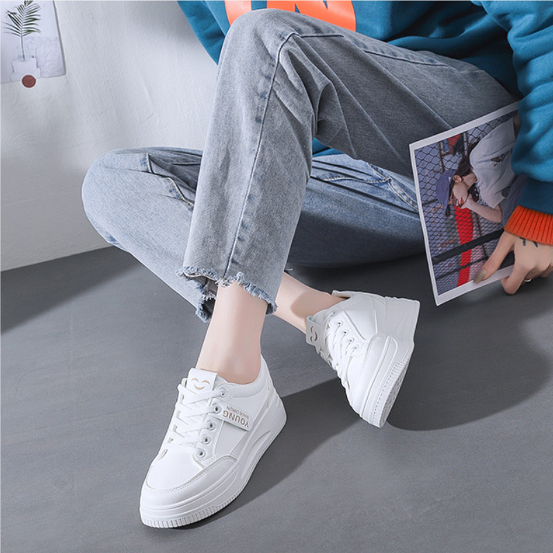 Nove ženske cipele Bijele tenisice Vulkanizirane cipele Modne tenisice za trčanje 2023. Na vezanje Udobne cipele za slobodno vrijeme Ženske cipele