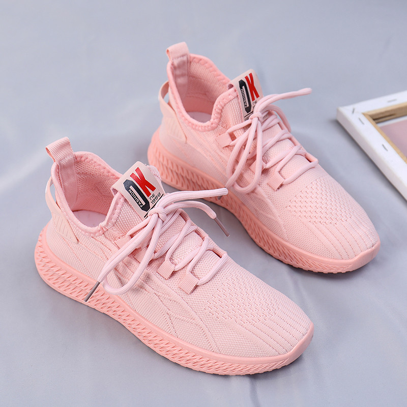 Ženske žute tenisice Ljetne prozračne mrežaste ženske cipele Ležerne modne leteće tenisice Crno-crvene ženske vulkanizirane cipele 2021.