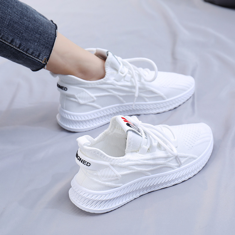 Ženske žute tenisice Ljetne prozračne mrežaste ženske cipele Ležerne modne leteće tenisice Crno-crvene ženske vulkanizirane cipele 2021.