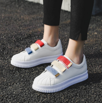 XEK āķa cilpa sieviešu apavi elpojoši balti apavi jauktu krāsu audumi modes apavi šūšana gumijas kedas sievietēm ZLL42