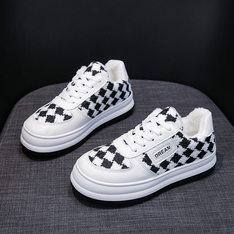 2023. gada jaunas plānas dēļa kurpes biezas zoles daudzpusīgas elpojošas audekla mazas baltas kurpes cute lielas kurpes