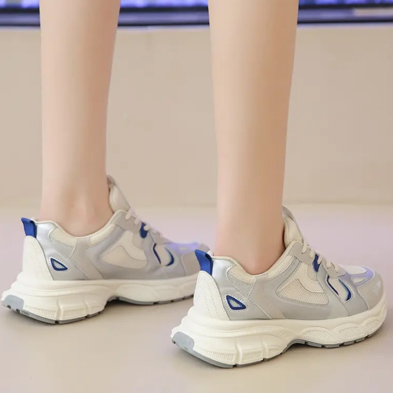 Jesenske ženske luksuzne debele tenisice 2023. Mrežaste prozračne cipele za žene Sportske trčanje Ležerne ženske cipele za fitnes Vulkanizirane cipele