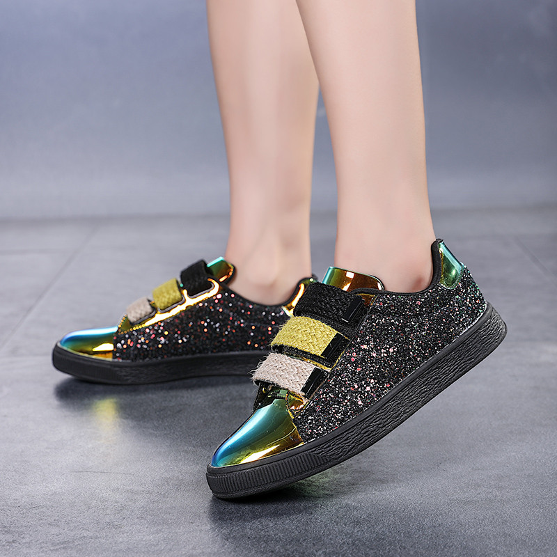 Jauni 2023. gada sieviešu šarmanti, krāsaini, atstarojoši vizuļi, ikdienas ādas apavi, sieviešu, sporta apavi, sporta apavi