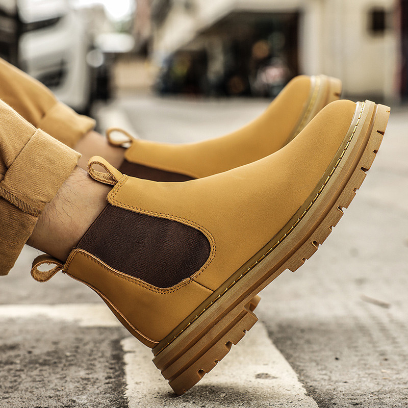 Nauji žiemos mados šilti pliušiniai sniego batai karvės zomšos odiniai vyriški batai vyriški kulkšnies „Chelsea“ batai, slystantys motociklo batai, dideli